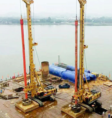 Xrs1050 बिग वर्टिकल हाइड्रोलिक पाइलिंग मशीन 390kn.M